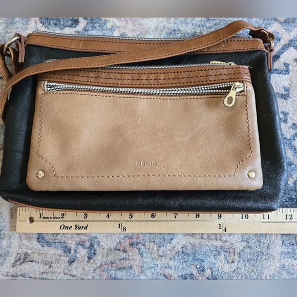 Relic Women's Tan and Black Crossbody Bag Casual - Picture 2 of 9